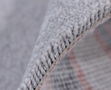 Huľký a mäkký vlas