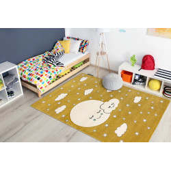 Detský kusový koberec Petit Moon with clouds gold