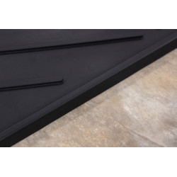 Umelohmotný odkvapkávač na obuv