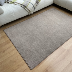 Kusový koberec Messina hnedá