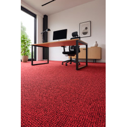 Koberec metráž Mammut 8056 červený