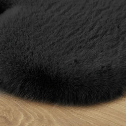 Kusový koberec Cat black (tvar kožušiny)