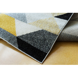 Kusový koberec Aspect New 1965 Yellow