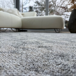 Behúň na mieru Madrid sivý