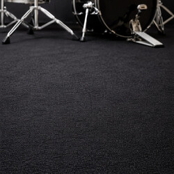 Metrážový koberec Destiny 0950 Black