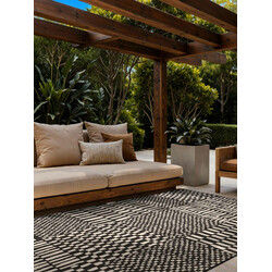 Kusový koberec Ted Baker Haringey 106374 Čierna