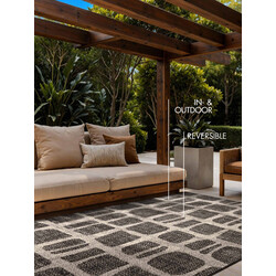 Kusový koberec Ted Baker Haringey 106383 Čierna