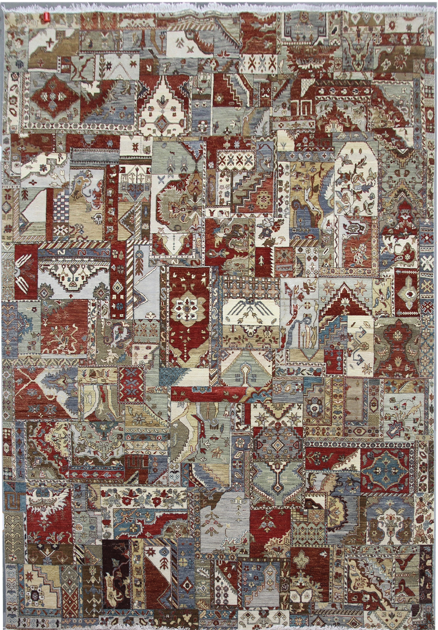 AKCIA: 305x425 cm Ručne viazaný kusový koberec Diamond DC-PATCH RED MULTI - 305x425 cm Diamond Carpets koberce 