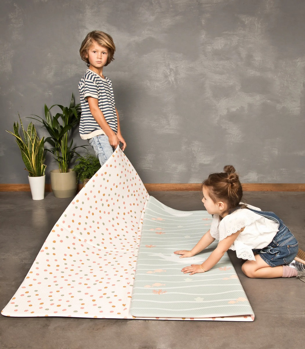 Detský penový koberec skladací obojstranný – na von aj na doma - 140x140 cm Little gem. carpets 