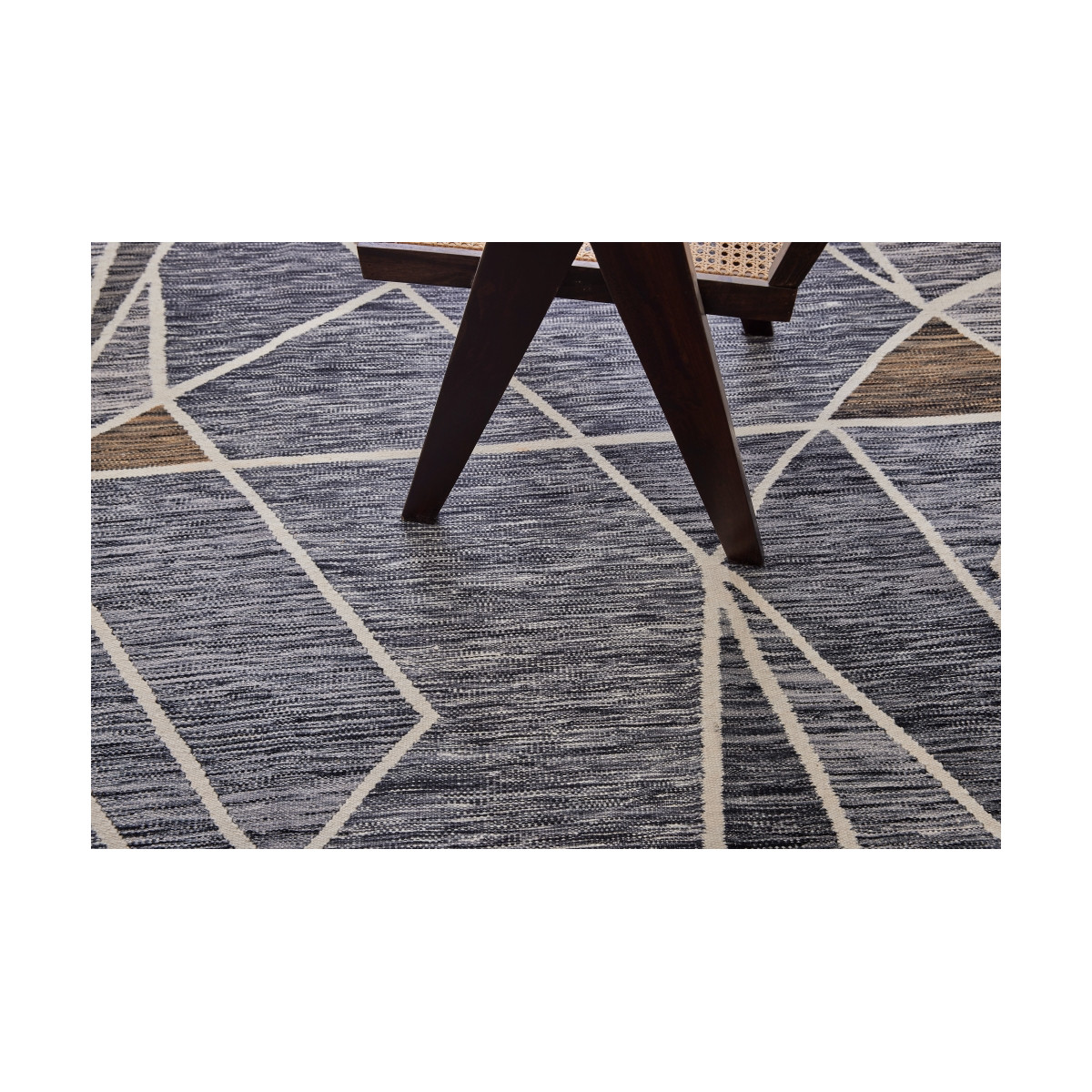 Ručne viazaný kusový koberec DaVinci's Ermine DESP P93 Mix