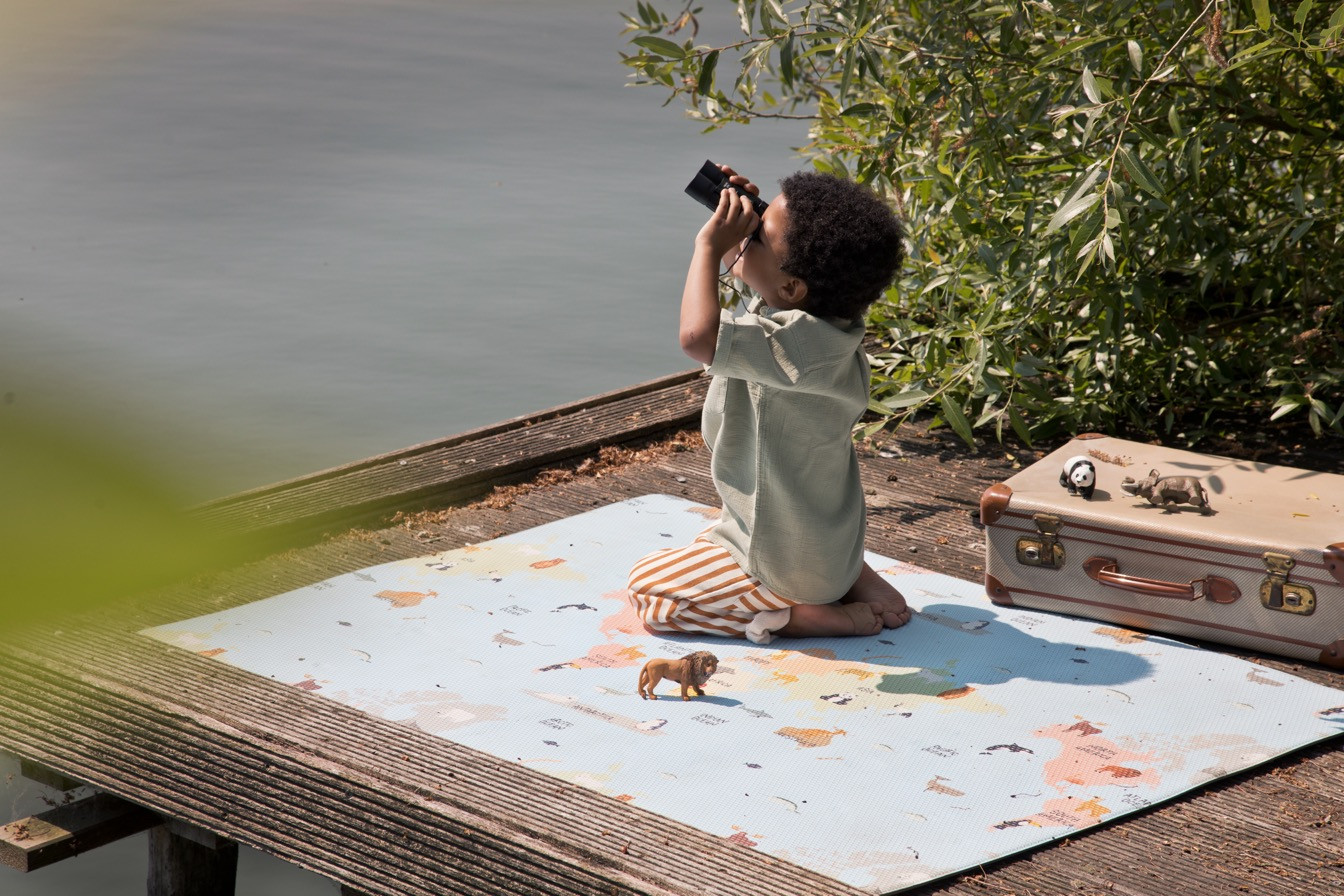 Detský penový koberec Little adventurer – na von aj na doma - 100x140 cm Little gem. carpets 