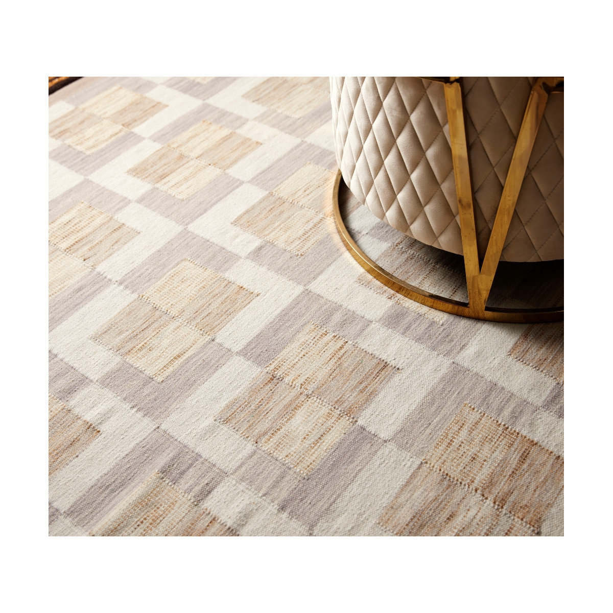 Ručne viazaný kusový koberec Dante DESP P90 Marble Gold